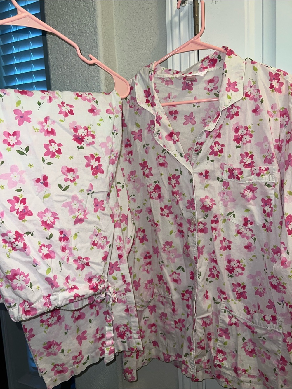 Victorias secret pajama set